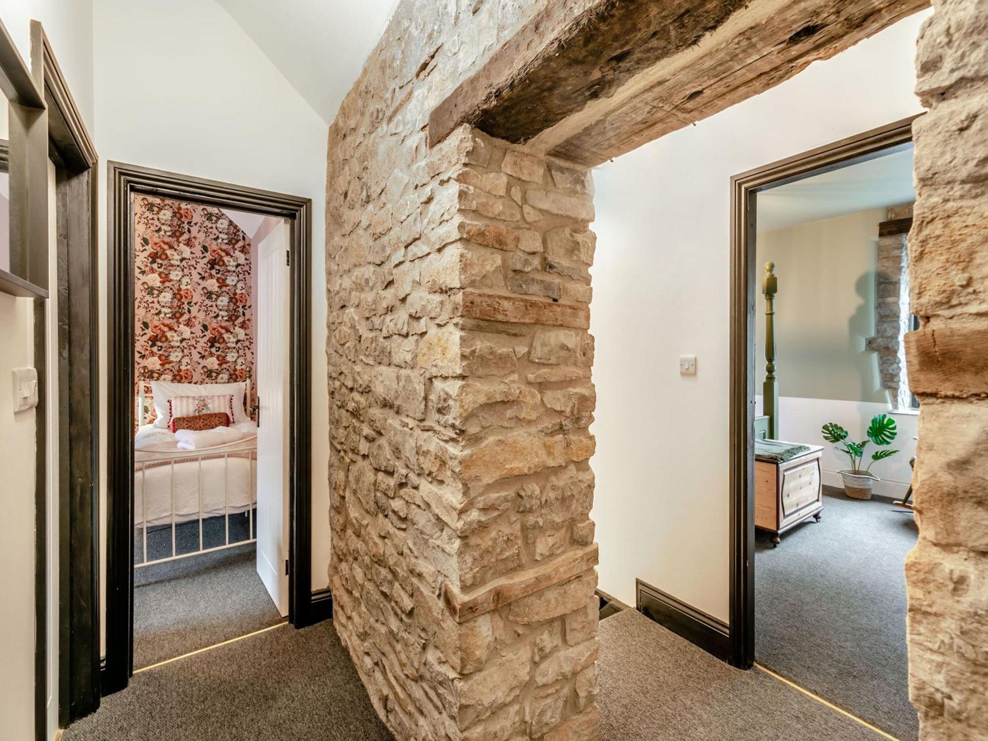 Verona House Tideswell Exterior photo